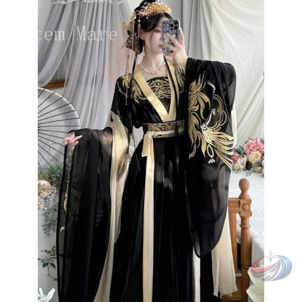 中華コスプレ衣装 中国古代服 男女兼用 ハロウィン ゾンチー 皇帝風 黄袍 王冠付き 豪華な舞台衣装として映える中華風コスチューム 学園祭にもぴったり_4