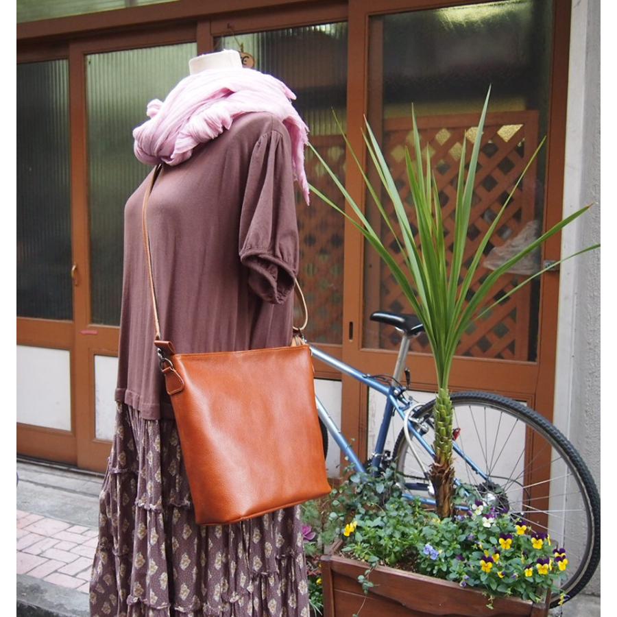 ハンドメイド】イニシャルショルダー Mサイズ 牛革 ハンドメイドで作る