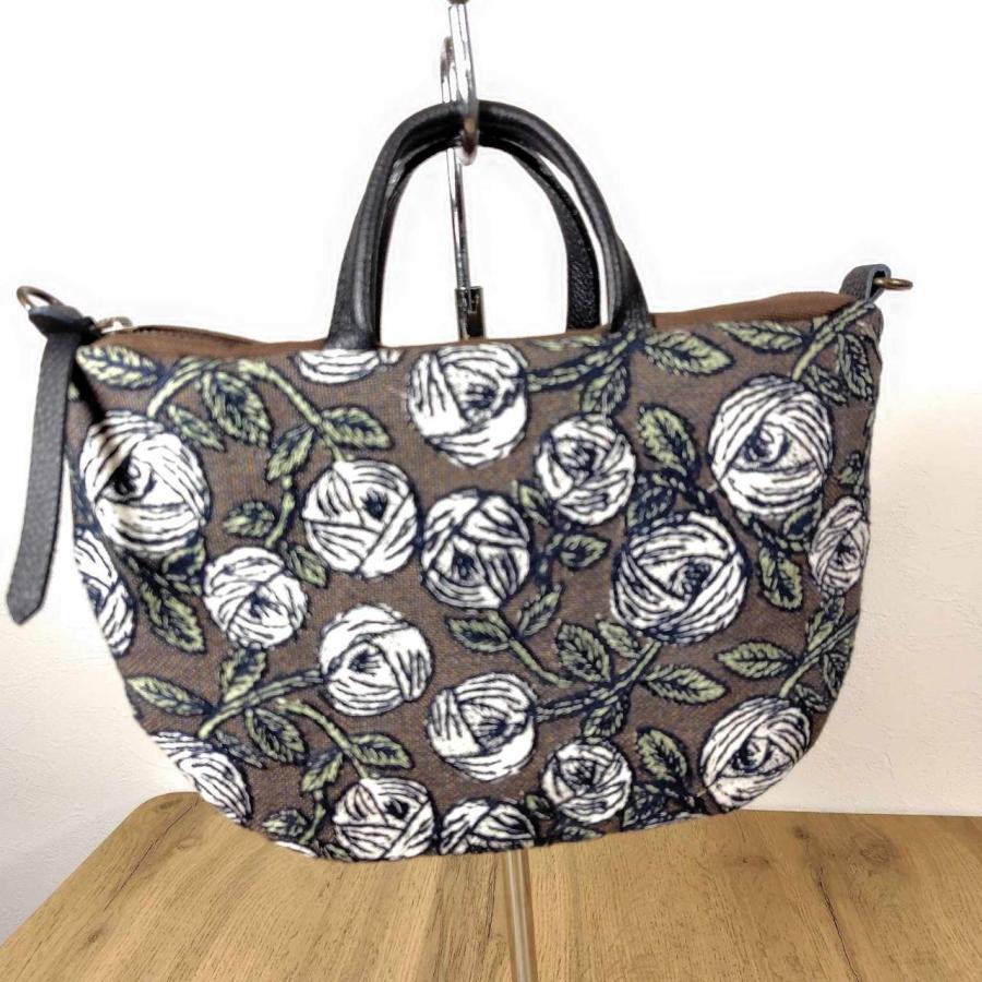 オーダー用　ミナペルホネン コロンとしたショルダーバッグrosy navy オーダー用 ミナペルホネン コロンとしたショルダーバッグrosy navy