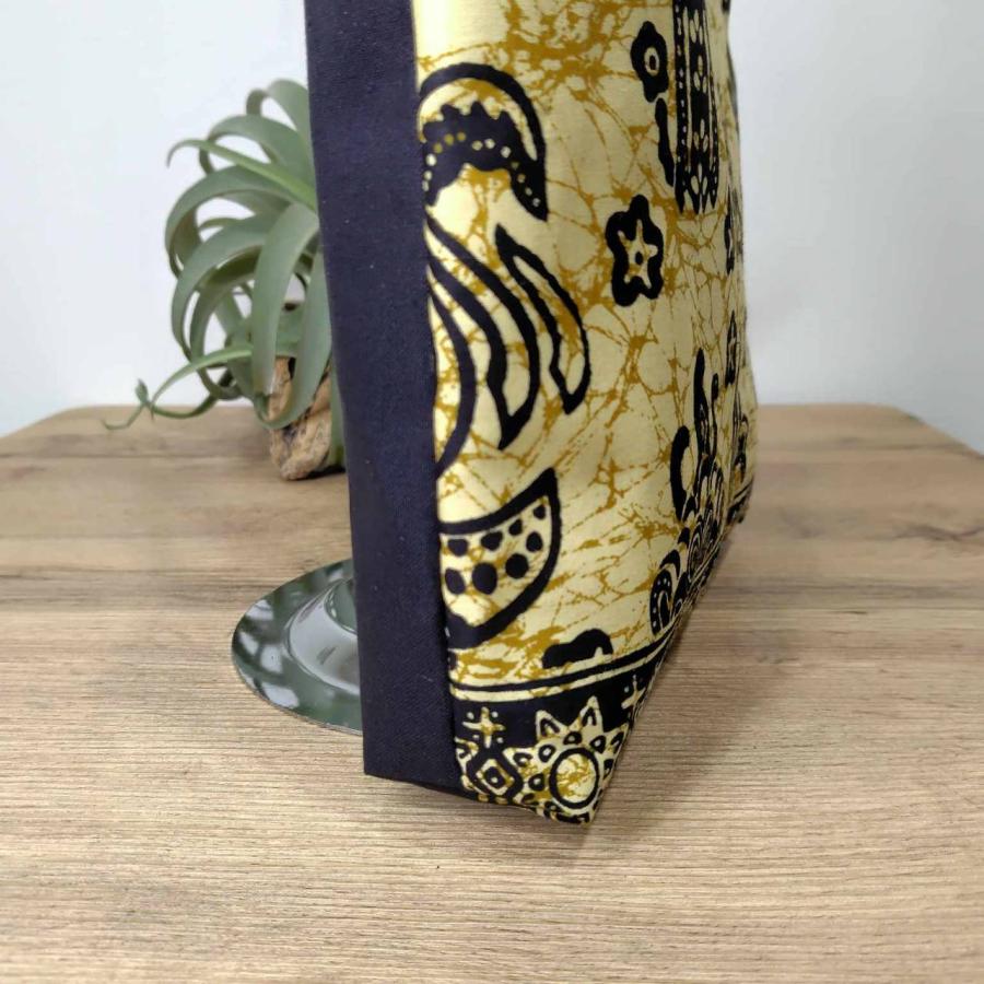 藤井風さん着用 インドネシアバティックスペイン/A4ショルダートート