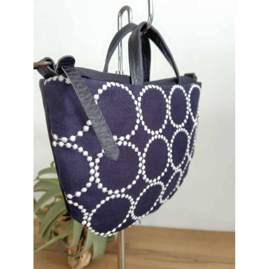 ミナペルホネン/2025tambourineタンバリンネイビー×白/バケツ型トー ミナペルホネン/2025tambourineタンバリンネイビー×白/バケツ型