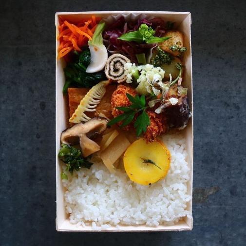 FA-410B / FA-410F 】使い捨て 木製容器（長方形 Sサイズ）【透明フタ