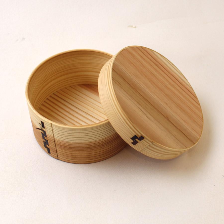 天然木の蓋付き円形重箱