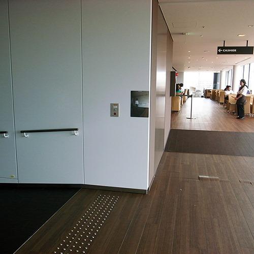 安全ミラー FFミラー通路 接着タイプ・片側用 室内設置専用 [FT23A] ミラー 安全用品 防犯ミラー 衝突防止 コミー Komyメーカー直送の画像