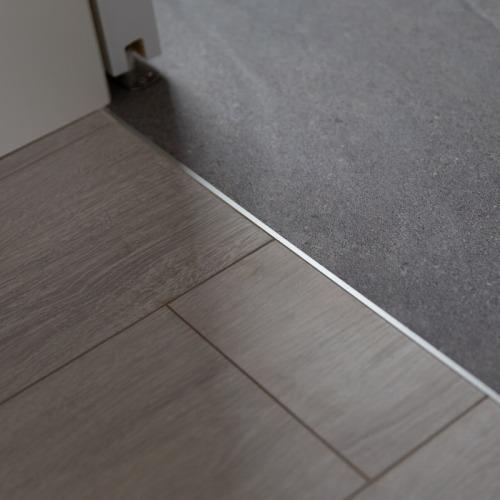 アルミ床見切り keid ケイド W4×T12.5×L1820mm 3本 [KED183-SL] シルバー 後挿し込み施工 挟み込み施工 森田アルミ工業 法人様限定メーカー直送_9