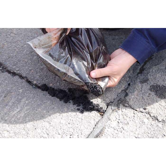 前田道路　DRプレミアムJrひび割れ用　5kg　アスファルトひび割れ補修用（アスファルト補修材） |  | 01