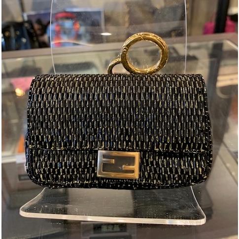 【新品】FENDI フェンデイ　ナノバゲット　チャーム　クリスタルブラック｜constantinakaruizawa｜02