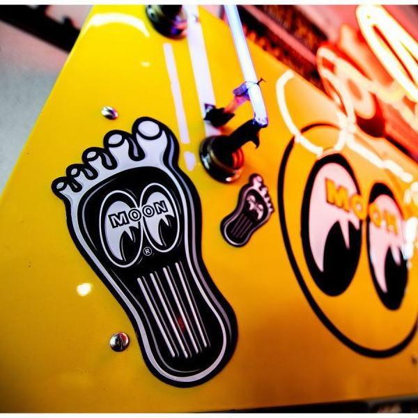 ムーンアイズ MOONEYES  Barefoot Gas Pedal Decal ムーンアイズ ベアフット ガス ペダル デカール ステッカー [DM239]｜coo-eshop｜04