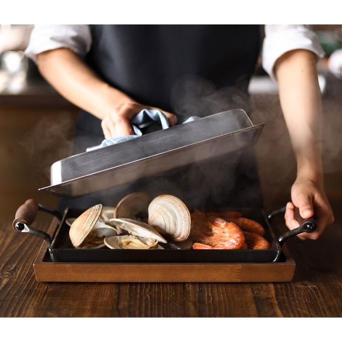 【新品、未使用、未開封品】オークスの大人の鉄板 オークス（AUX） 鉄板 大 IH対応 鉄製 角蓋付き 大人の鉄板 日本製