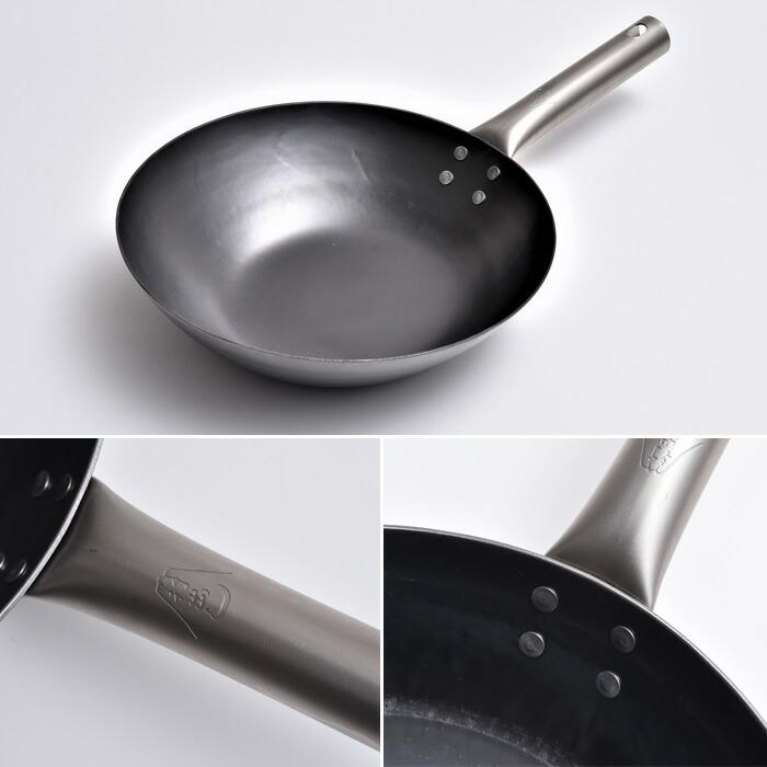 打ち出し窒化加工 深型フライパン チタンハンドル24cm IH対応 山田工業