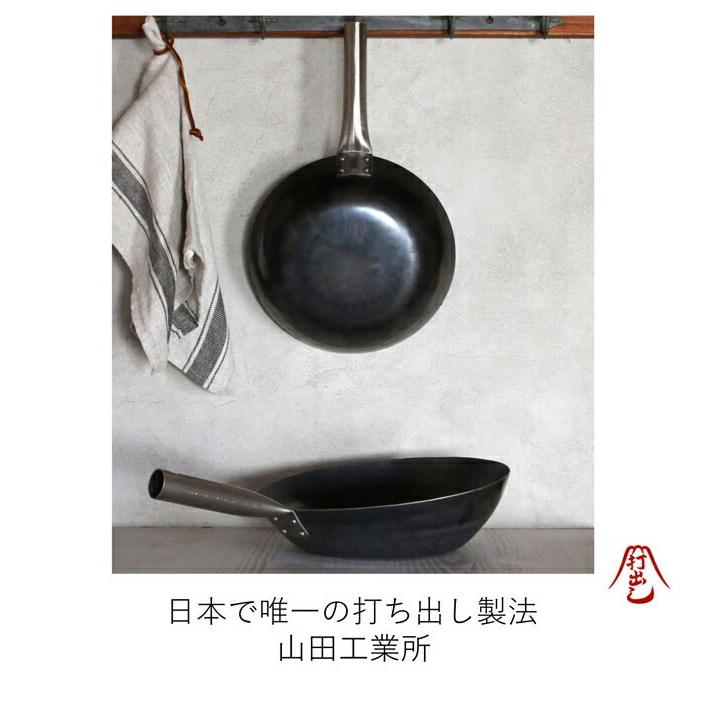 HANAKO＋α打ち出し窒化鉄深型フライパン30㎝ ガス IH チタン製ハンドル 楽天市場】HANAKO+a 打ち出し窒化加工 深型フライパン チタンハンドル