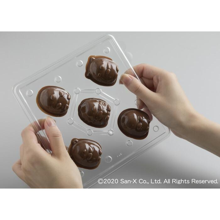 貝印 すみっコぐらし 立体チョコ型（しろくま、ぺんぎん?、とんかつ