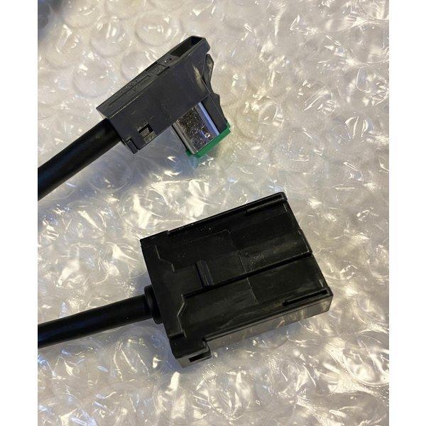 トヨタ 純正品 USB HDMI 入力端子 純正品番 086B0-00010 トヨタ 純正 ナビ ケーブルセット スペアホールタイプ｜cool-japan｜02