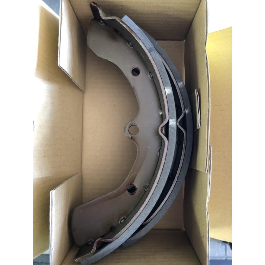 珍しい 三菱 ジープ J36 J37 J44 J47 79 11 99 06 リア用 ブレーキシュー エムケーカシヤマ製 日本メーカー 人気特価激安 Kuljic Com