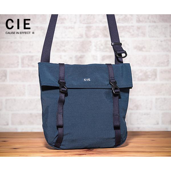 シー ショルダーバッグ/S/ネイビー メンズ シュリンクナイロン 021811 CIE