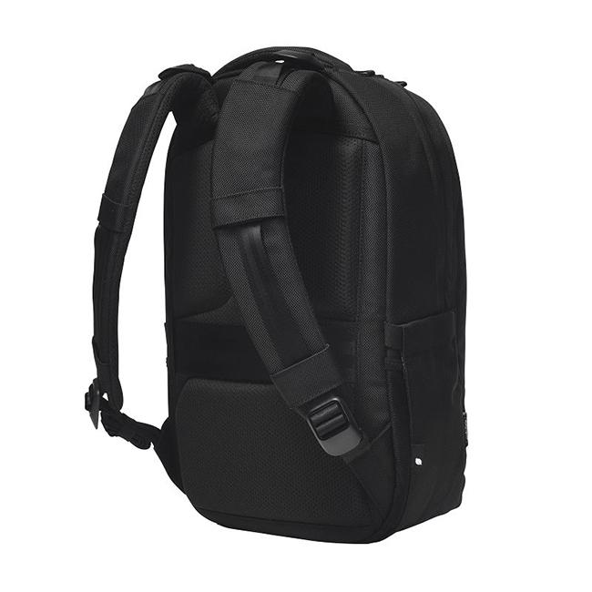 インケース Tracks Backpack バックパック/18L/ブラック メンズ 137242053002 Incase【選べるノベルティ付】の画像