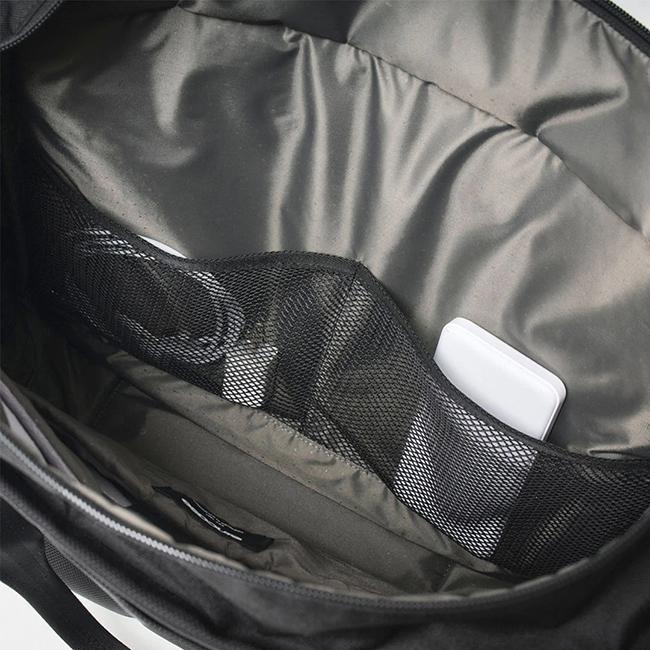 incase（インケース） Tracks Tote トートバッグ/22L/ブラック メンズ