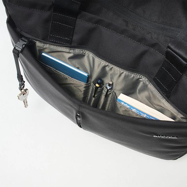 Incase Tracks Tote / インケース トラックストート Incase（インケース）公式通販 トラックス トート(Tracks Tote) 大容量