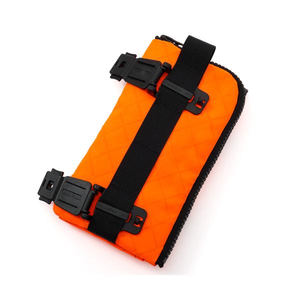 master-piece（マスターピース） スマホショルダー/オレンジ メンズ