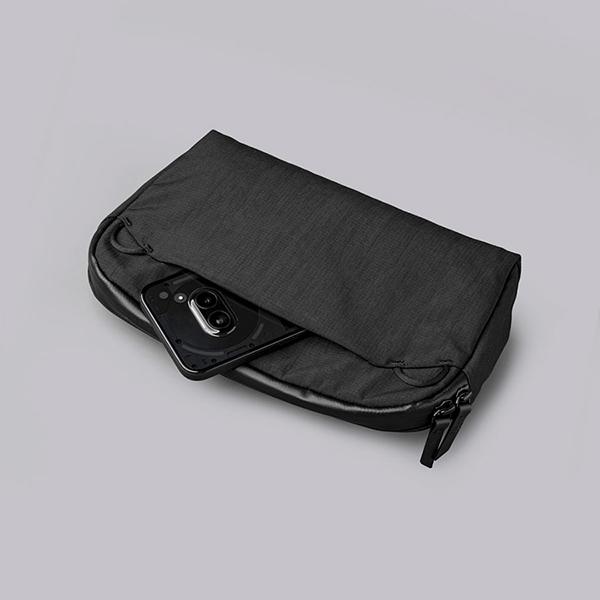 ALPAKA アルパカ FLIGHT SLING 2L AXOFLUX スリングバッグ/ブラックN