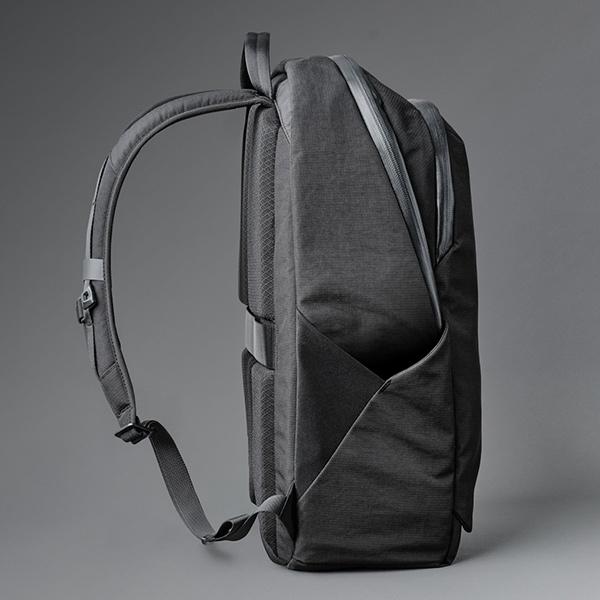 アルパカ BRAVO BACKPACK バックパック/ブラック メンズ 4183 ALPAKA【選べるノベルティ付】の画像