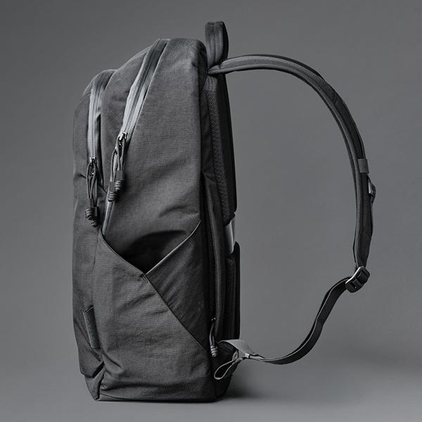 アルパカ BRAVO BACKPACK バックパック/ブラック メンズ 4183 ALPAKA【選べるノベルティ付】の画像