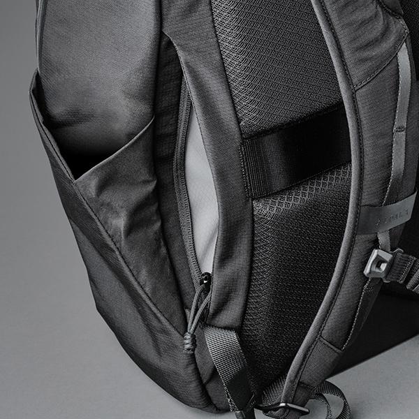アルパカ BRAVO BACKPACK バックパック/ブラック メンズ 4183 ALPAKA【選べるノベルティ付】の画像