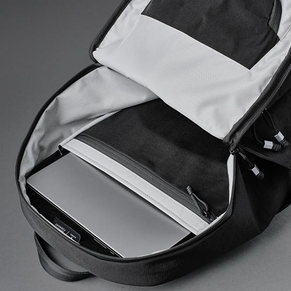 アルパカ BRAVO BACKPACK バックパック/ブラック メンズ 4183 ALPAKA【選べるノベルティ付】の画像