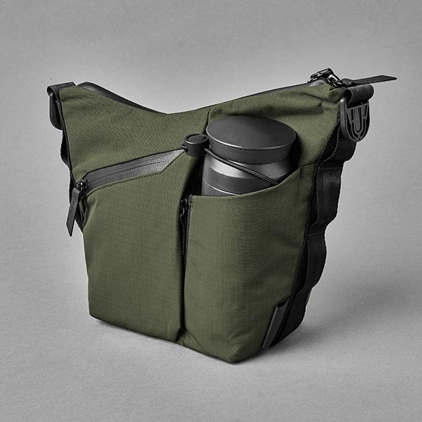 ALPAKA アルパカ FLOW SATCHEL 2L スリングバッグ/グリーン メンズ