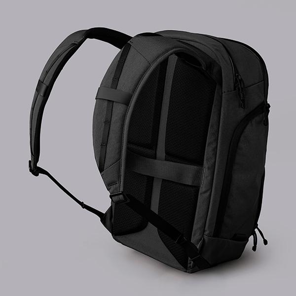 アルパカ TRAVERSE BACKPACK バックパック/ブラック メンズ 4256 ALPAKA【選べるノベルティ付】の画像