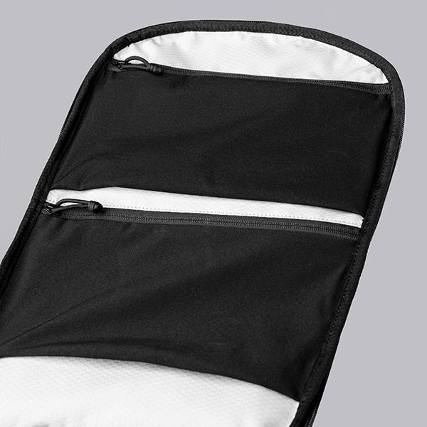 アルパカ TRAVERSE BACKPACK バックパック/ブラック メンズ 4256 ALPAKA【選べるノベルティ付】の画像