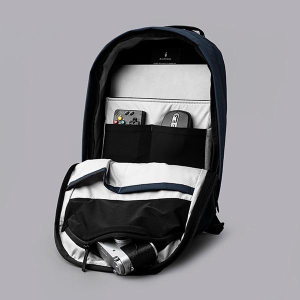 ALPAKA アルパカ METRO BACKPACK 12L バックパック/ムーンライトブルー