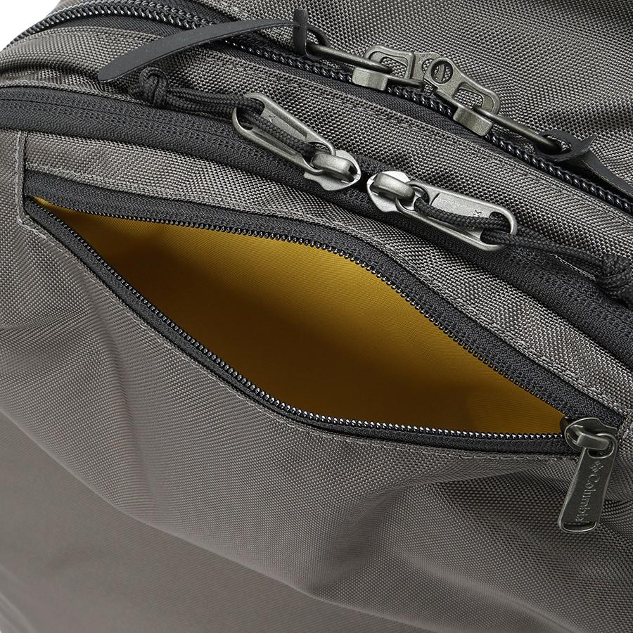コロンビア Tyger Brook タイガーブルック 40L トラベルバックパック/ブラック メンズ pu8721 Columbia 【選べるノベルティ付】の画像