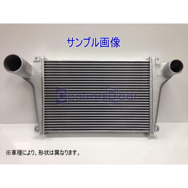 ☆NV350キャラバン インタークーラー 【14461-3XN0A】CW4E26・CW8E26 