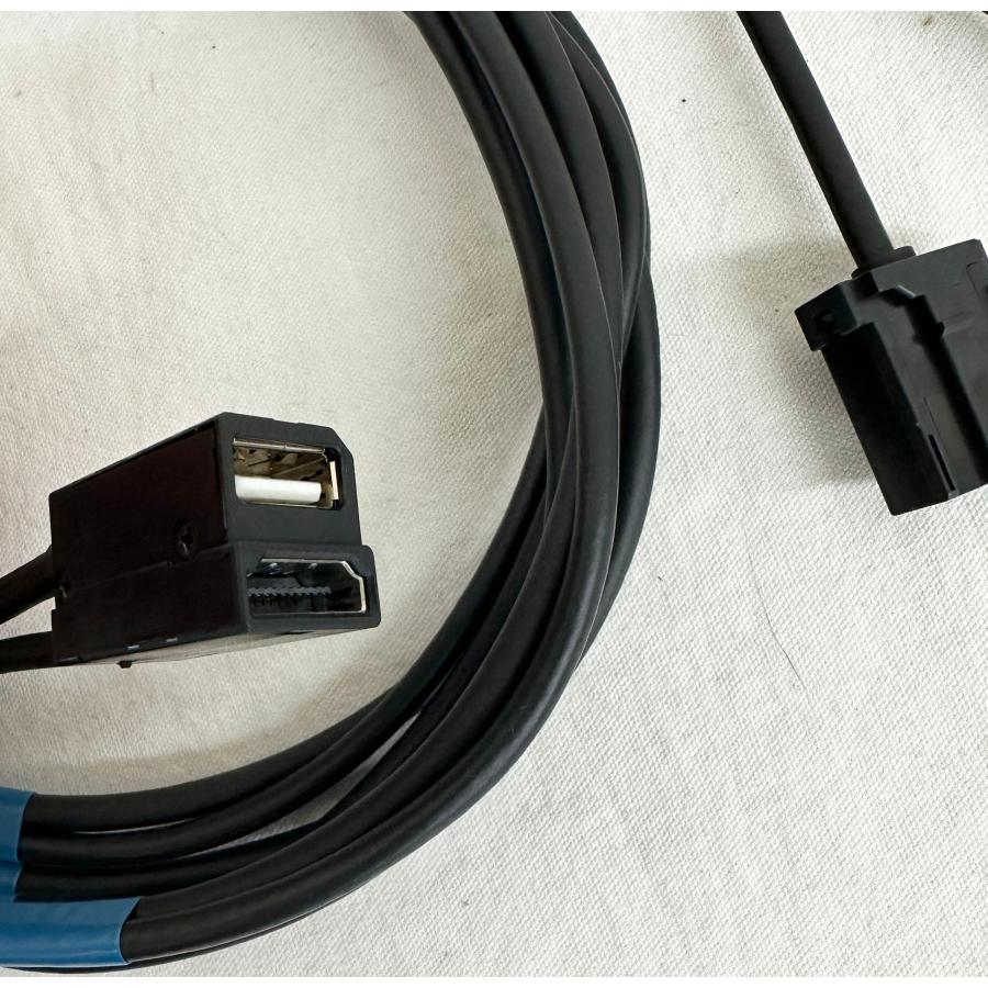 トヨタ 純正品 USB HDMI 入力端子 純正品番 086B0-00050トヨタ トヨタ 純正品 USB HDMI 入力端子 純正品番 086B0-00050トヨタ