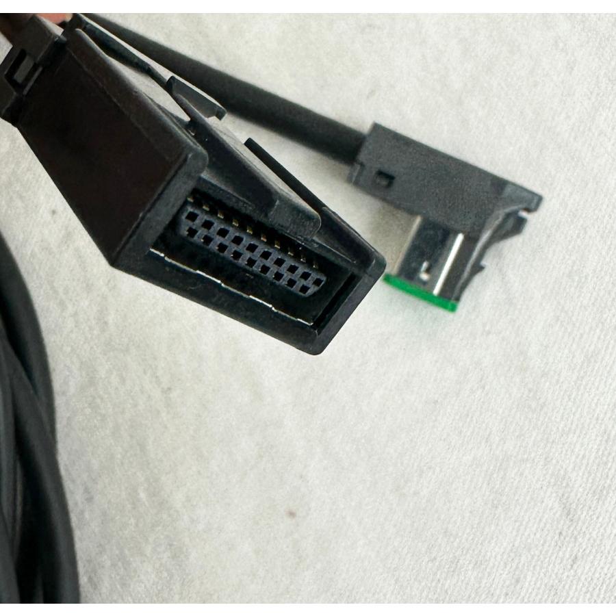 トヨタ 純正品 USB HDMI 入力端子 純正品番 086B0-00050トヨタ トヨタ 純正品 USB HDMI 入力端子 純正品番 086B0-00050トヨタ