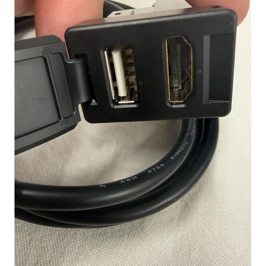 ダイハツ（DAIHATSU） 純正品 USB HDMI 入力端子 純正品番