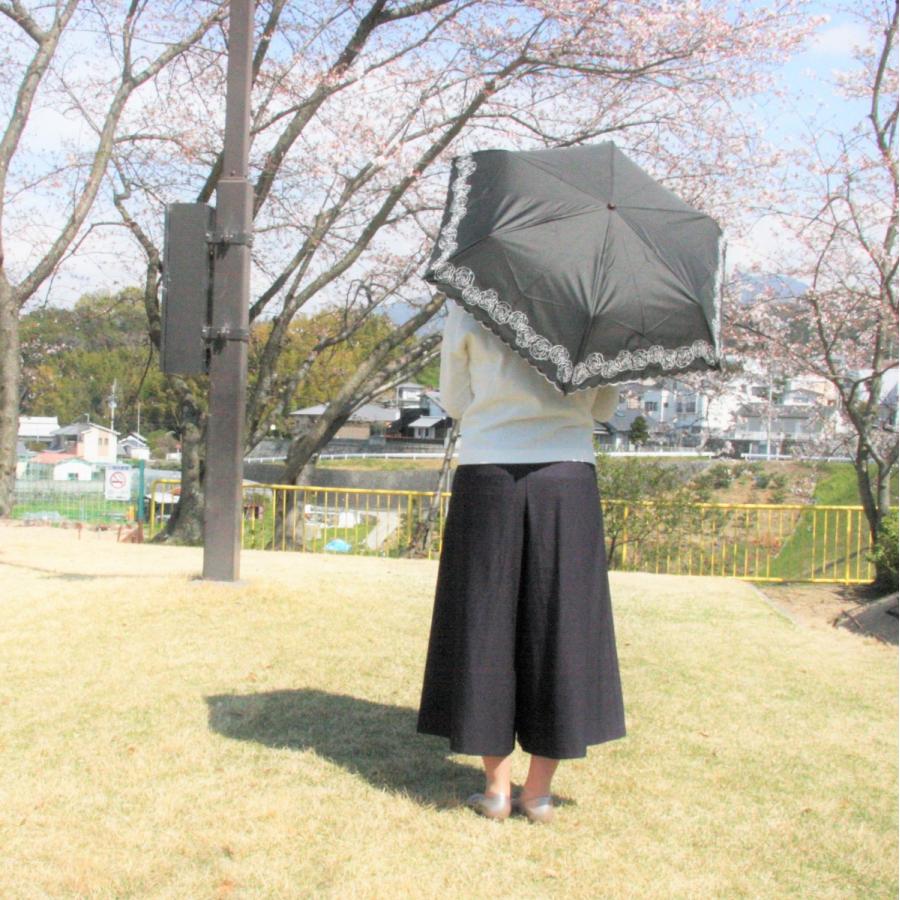 日傘 刺繍 黒 折りたたみ 晴雨兼用 完全遮光 軽量 UVカット バラ