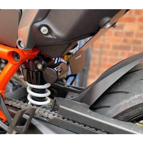 1290SUPERDUKER 2015 リアサスペンション　ktm KTM 1290 SUPER DUKE R 2020- リアサス シールド 【PYRAMID