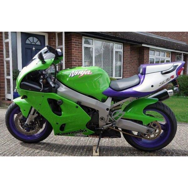 KAWASAKI カワサキ ZX-7R シングルシートカウル 【PYRAMID