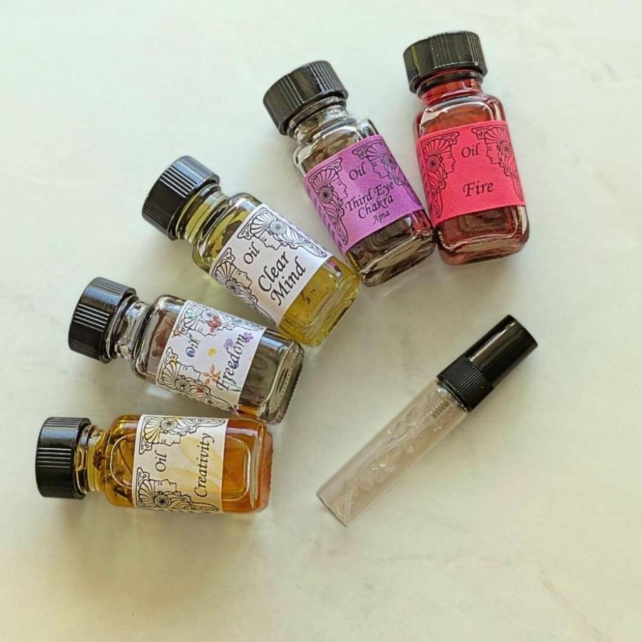 メモリーオイル スプレー 「ひらめきの泉」 香り アロマ 開運 叶う 願い 土日 発送可 アンシェント プレゼント 効果 夢 お守り 幸福 潜在意識 引き寄せ 直感 |  | 02