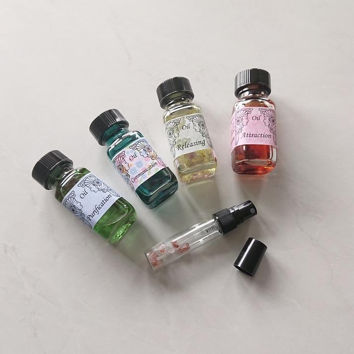 メモリーオイル スプレー 「コミュ力アップ」 香り アロマ 開運 叶う スピリチュアル 願い 土日 発送可 アンシェント 効果 夢 お守り 潜在意識 浄化 人間関係 |  | 01