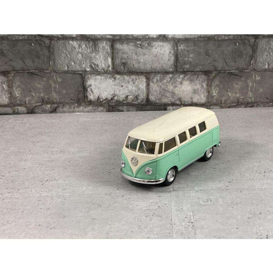 KinSMART 1962フォルクスワーゲンパステルカラーVolkswagen Classical