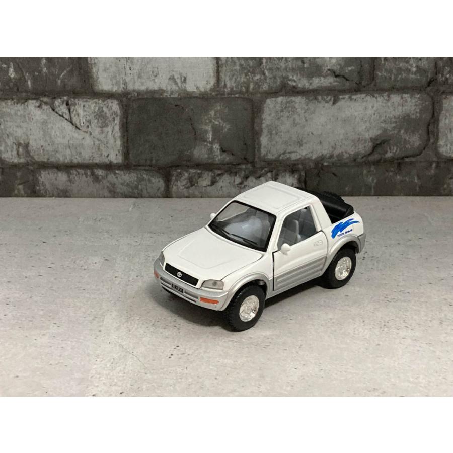 KinSMART トヨタRav4 1:32 Toyota Rav4 (Concept) : CORAZONショップ