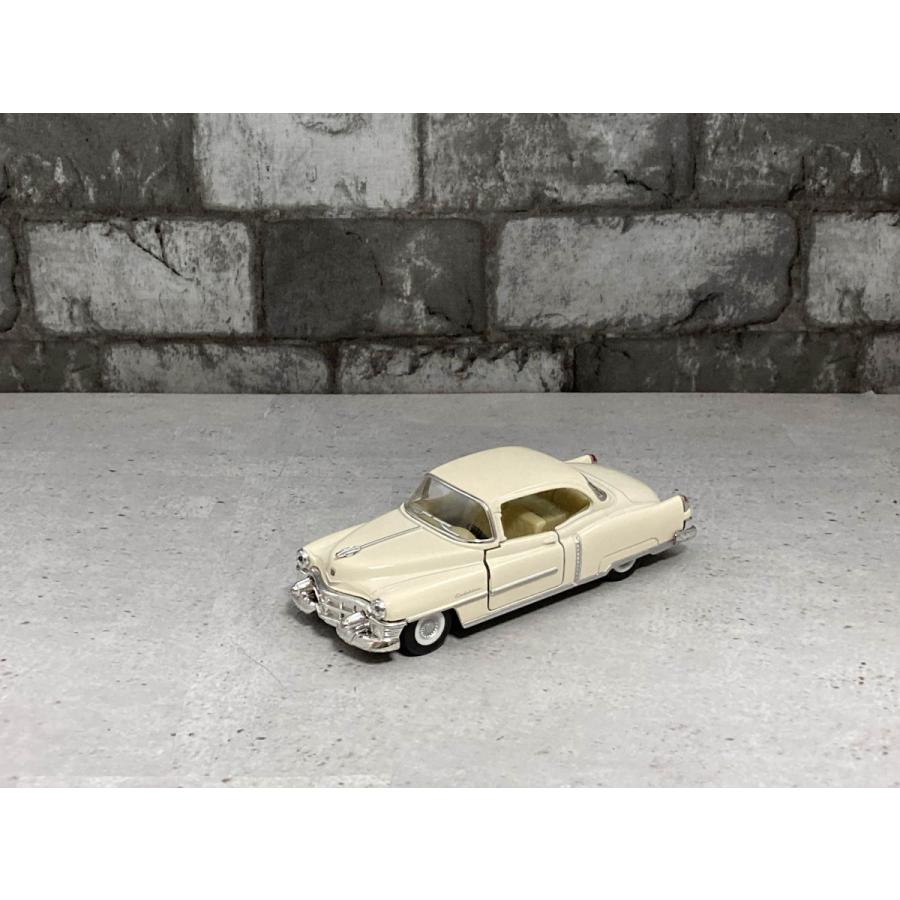 KinSMART 1962 キャデラック シリーズ62クーペ 1:43 Cadillac Series
