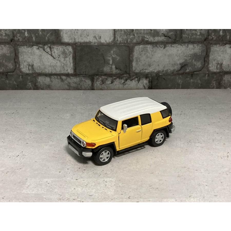 トヨタ FJクルーザー 1:36 Toyota FJ Cruiser kinsmart