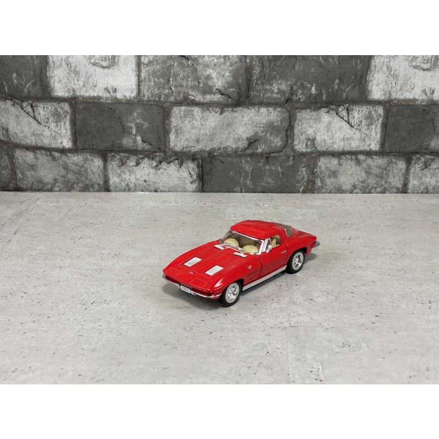 KinSMART 1963 コルベット スティングレイ Corvette Sting Ray