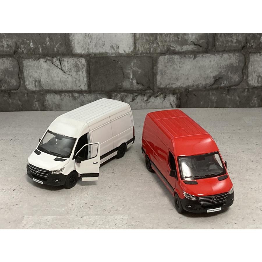 MERCEDES-BENZ Sprinter (AM3780) 限定版 hqdefault.jpg