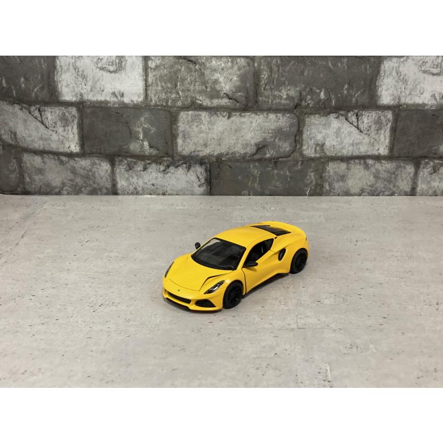 KinSMART ロータス エミーラ 1:34 Lotus Emira Kinsmart : CORAZON