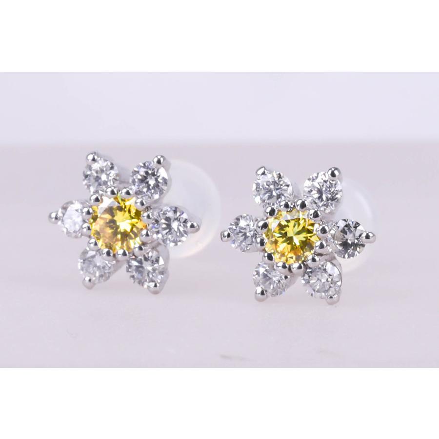 Pt900 イエローダイヤモンド ピアス プラチナ フラワー 花 ダイヤ 黄色